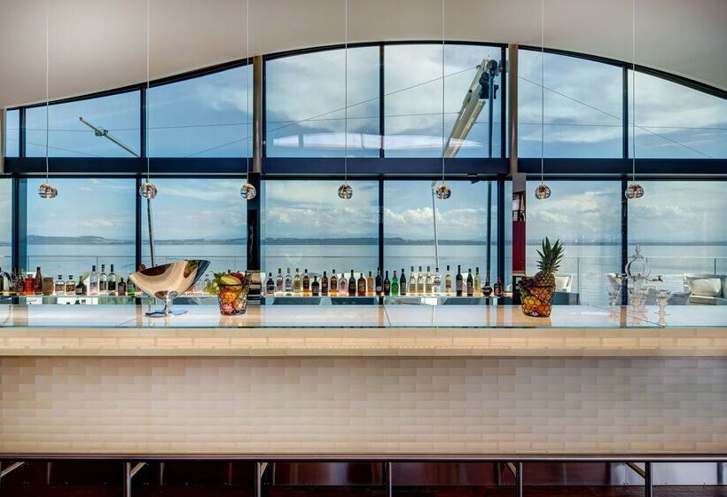 Best Western Premier Hotel Beaulac