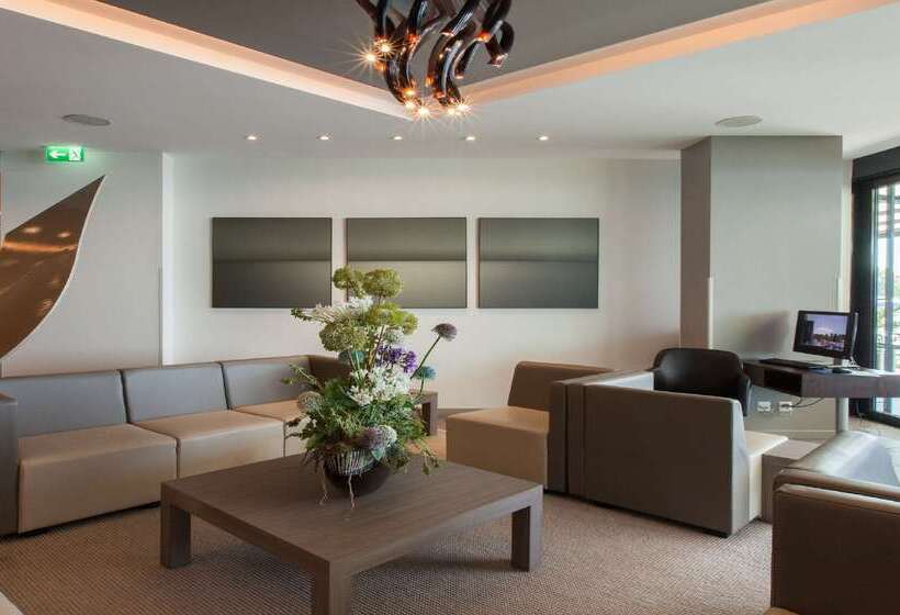 Best Western Premier Hotel Beaulac