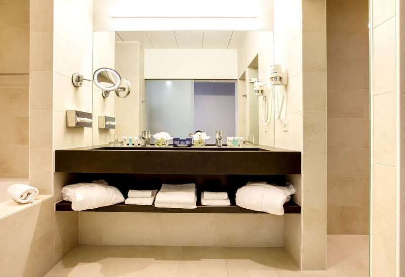 Best Western Premier Hotel Beaulac