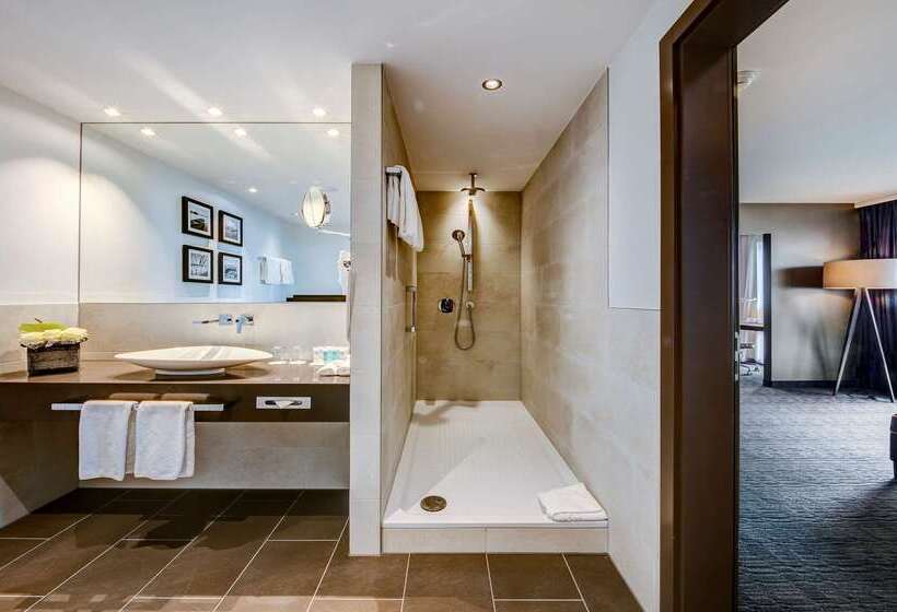 Best Western Premier Hotel Beaulac