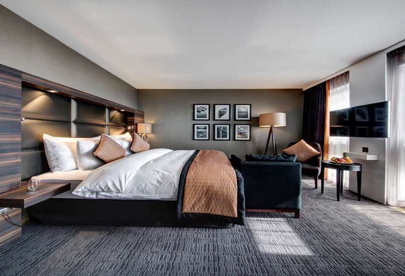 Best Western Premier Hotel Beaulac