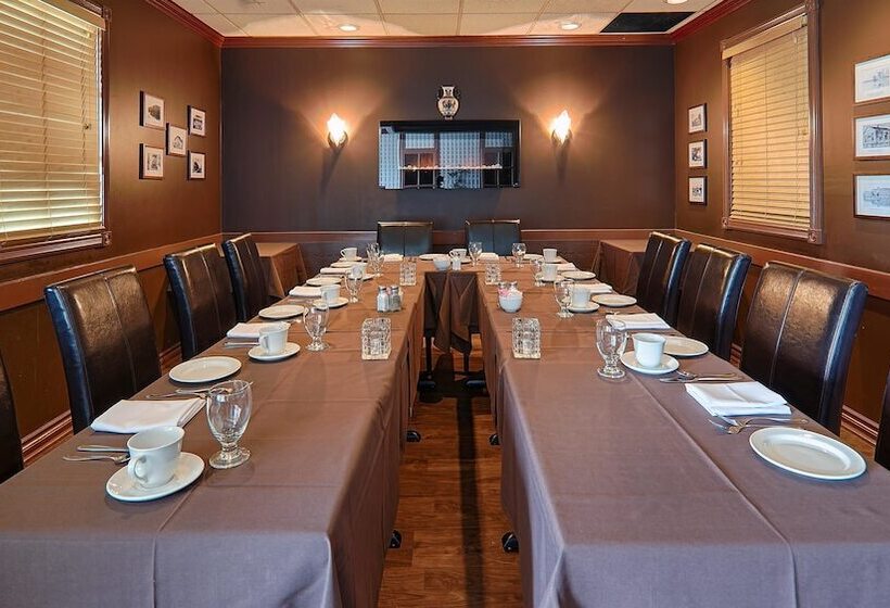 فندق Best Western Voyageur Place