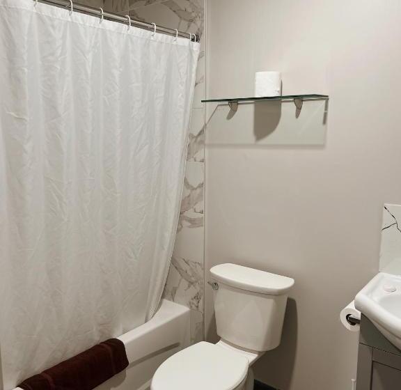 فندق Big Bird Inn