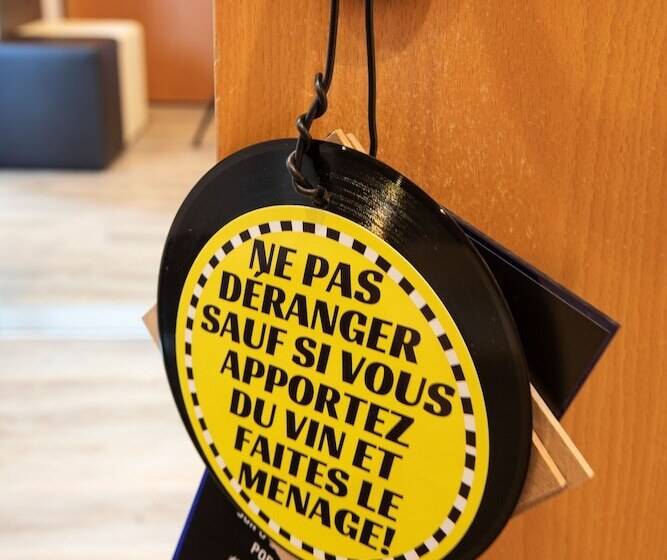 Отель Budget Rooms Gstaad