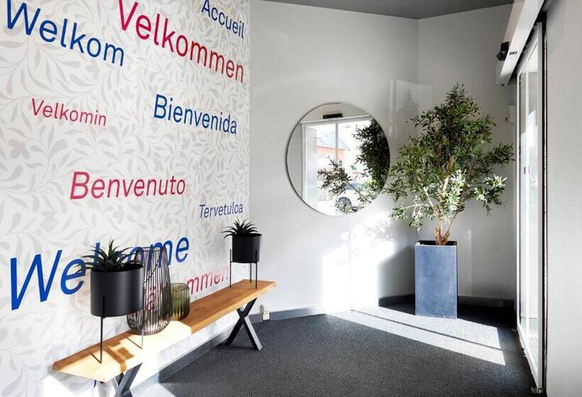 בית מלון כפרי Cabinn Scandinavia