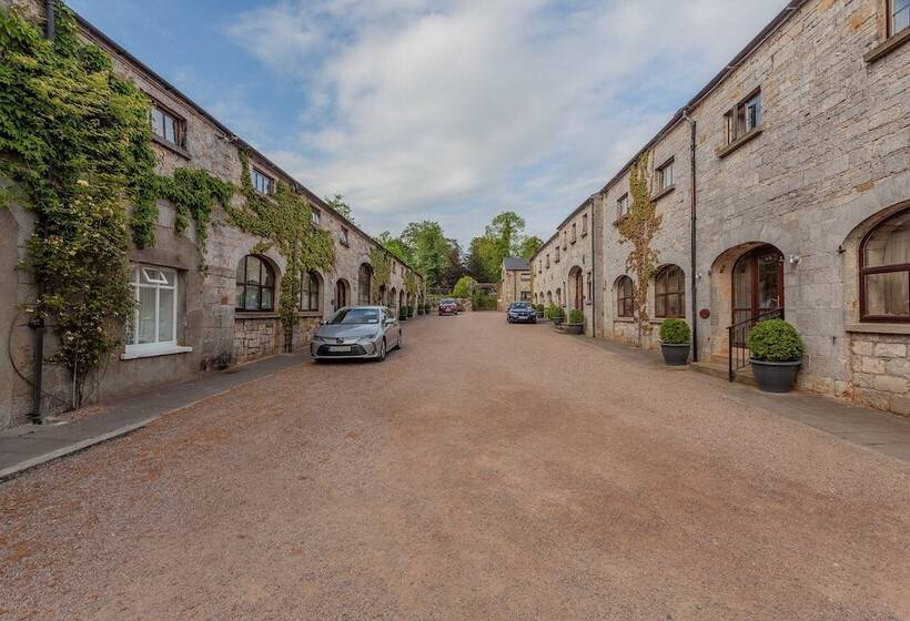 ホテル Cabra Castle