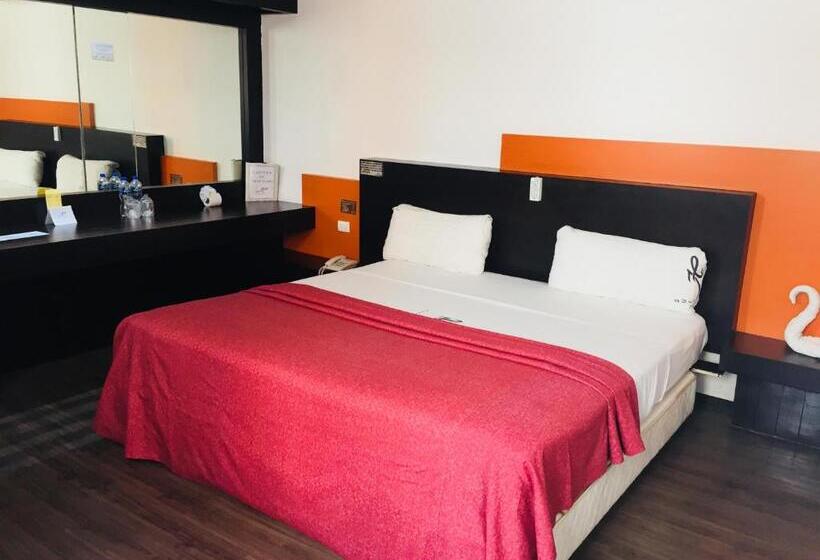 ホテル California