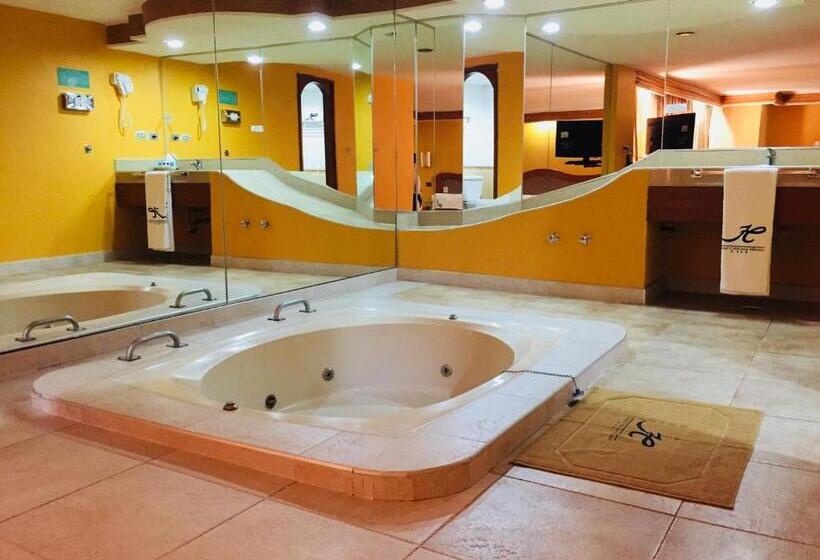 ホテル California