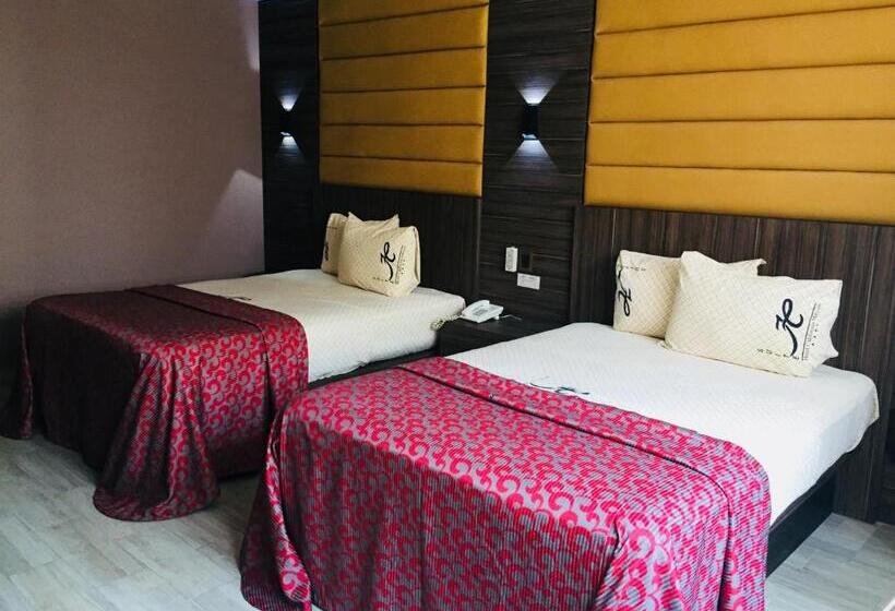 ホテル California