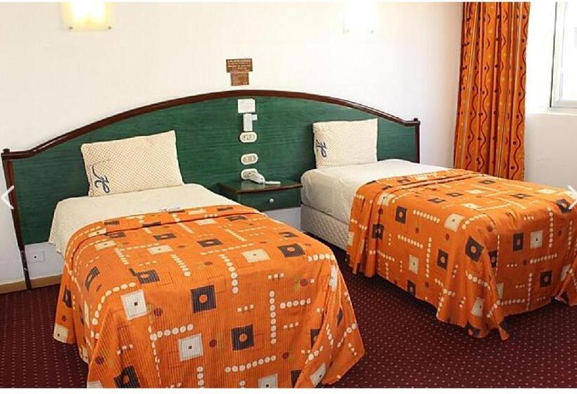 ホテル California