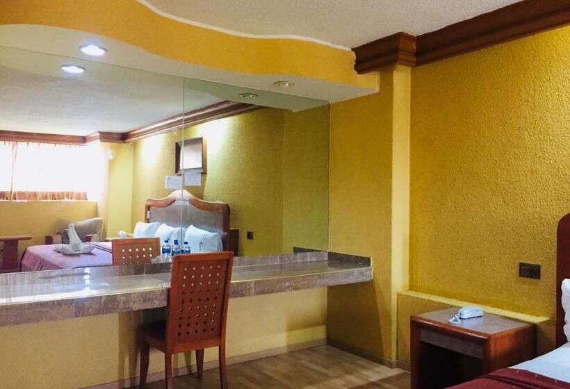 ホテル California