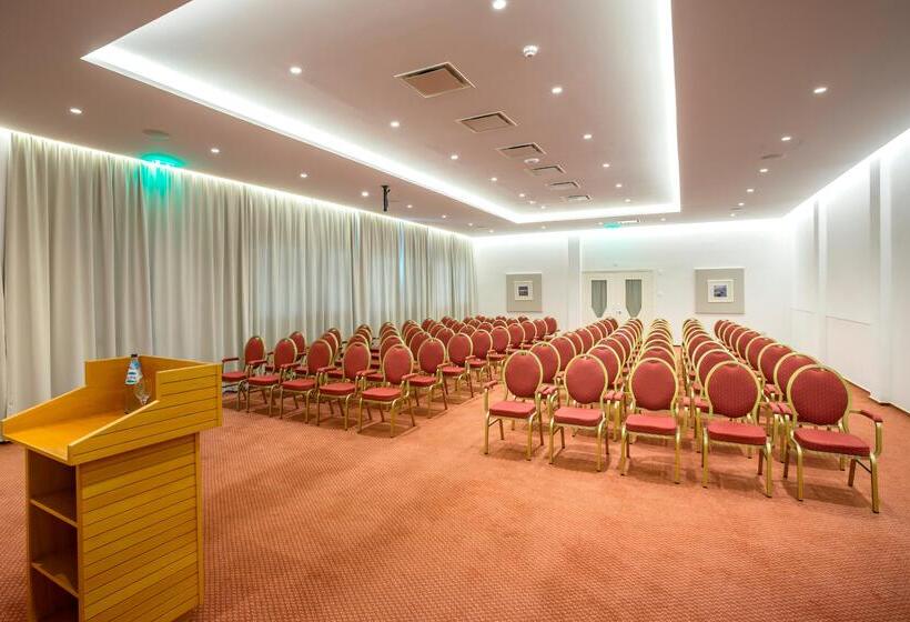 Отель Cavo Maris Beach