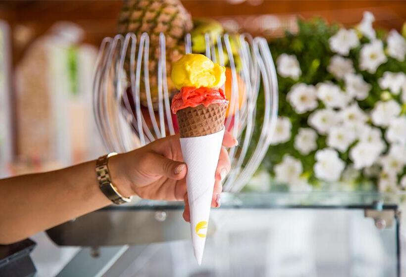 Отель Cavo Maris Beach