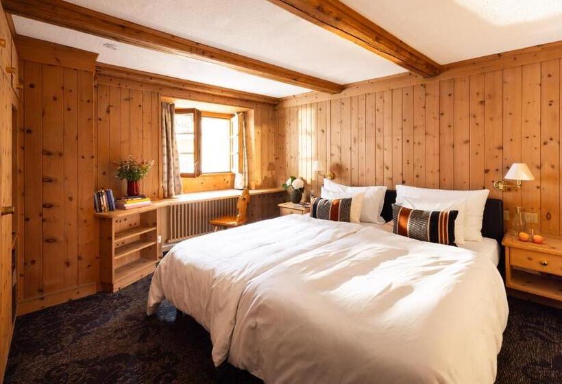 ホテル Chesa Rosatsch Home Of Food