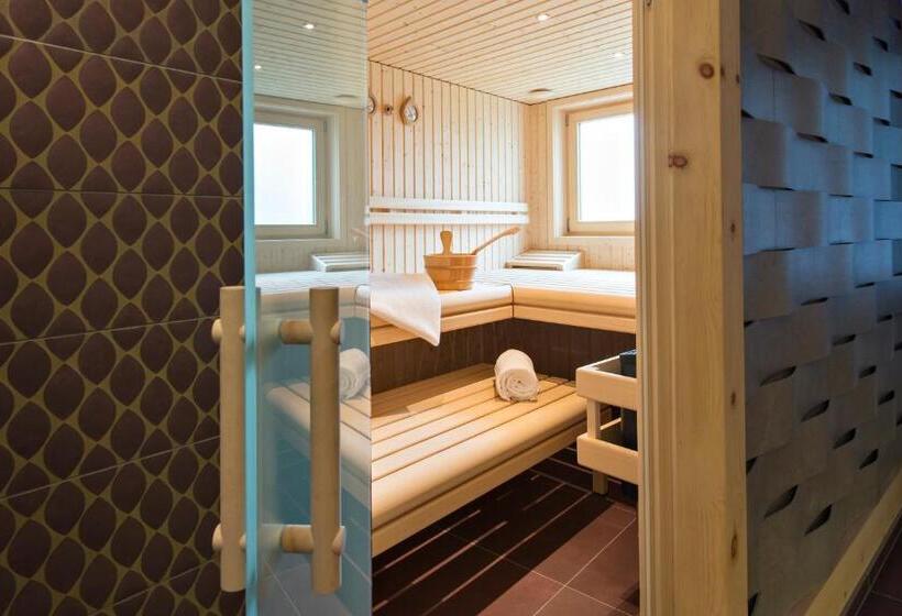 ホテル Chesa Rosatsch Home Of Food