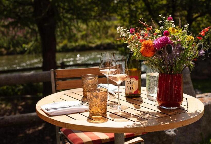 ホテル Chesa Rosatsch Home Of Food