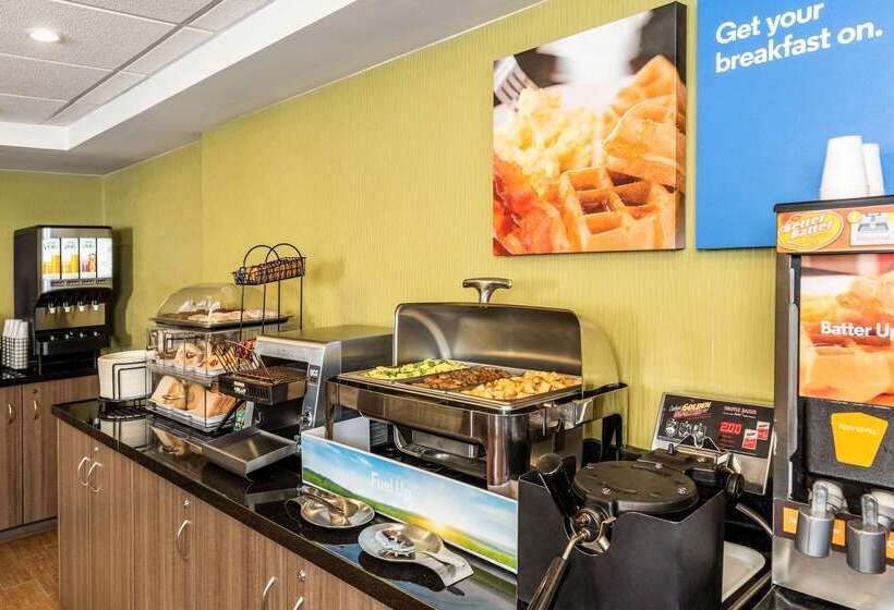 فندق Comfort Inn East