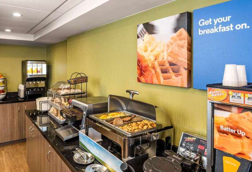 هتل Comfort Inn East