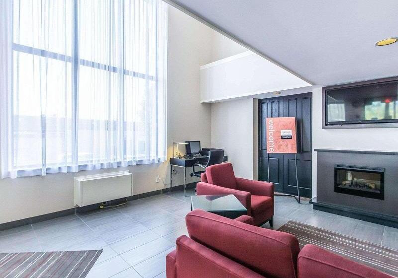 فندق Comfort Inn East