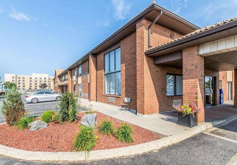 هتل Comfort Inn East