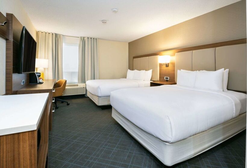 فندق Comfort Inn & Suites