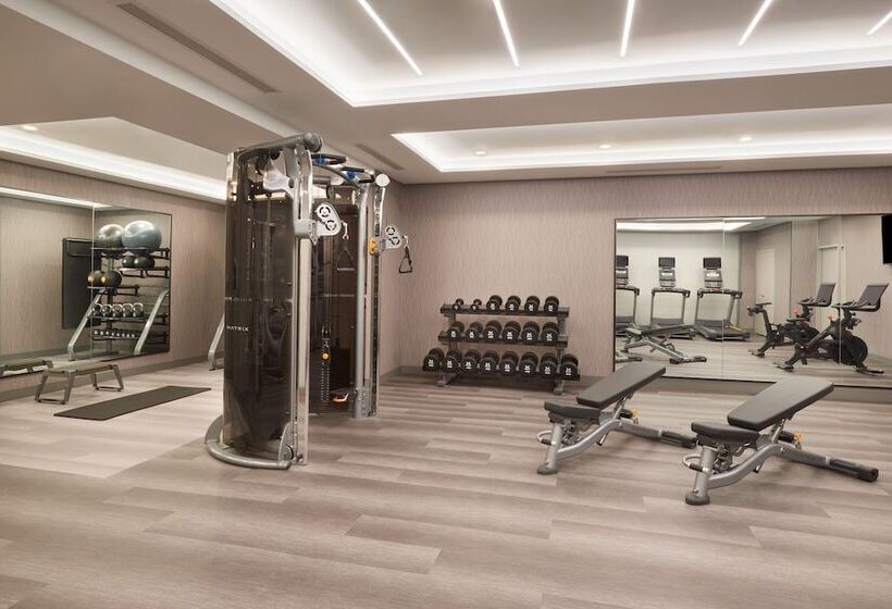 فندق Courtyard By Marriott Kitchener