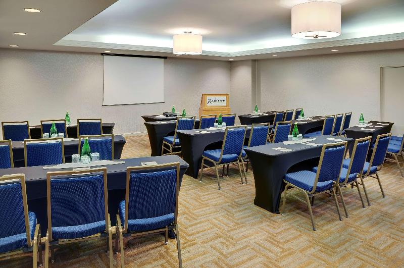 فندق Courtyard By Marriott Kitchener