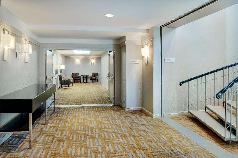 فندق Courtyard By Marriott Kitchener