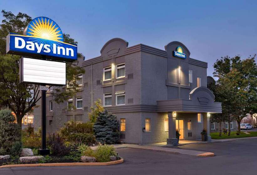 בית מלון כפרי Days Inn By Wyndham Toronto West Mississauga