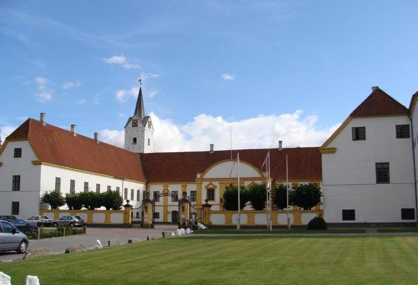 فندق Dronninglund Slot