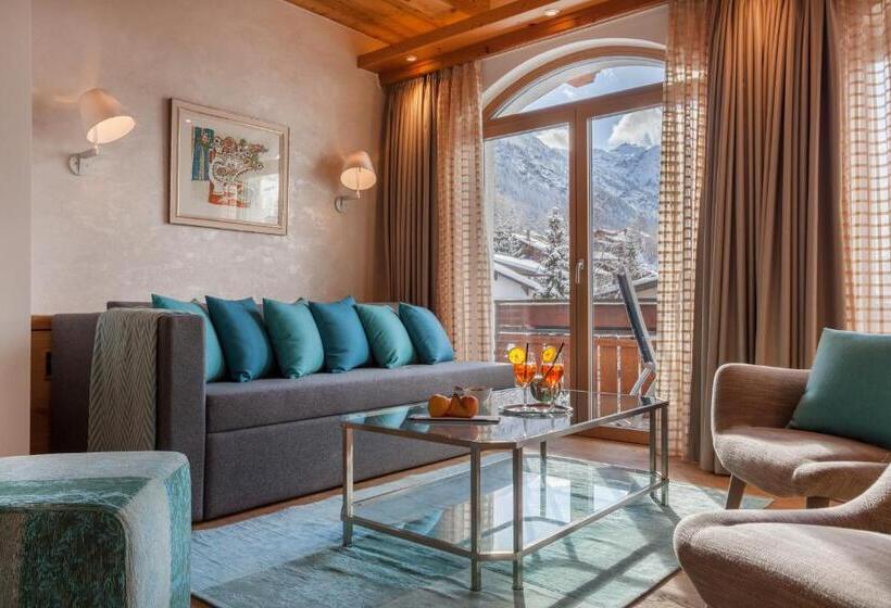 ホテル Eden Wellness