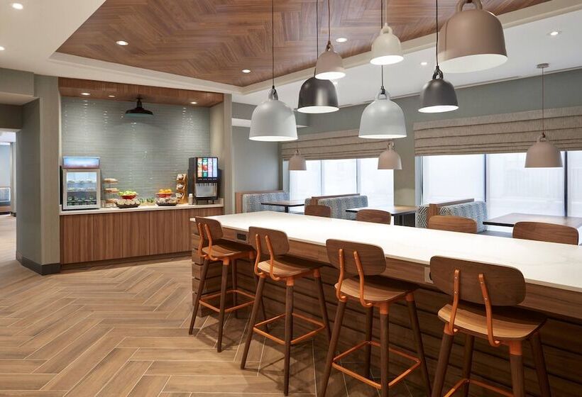 בית מלון כפרי Fairfield By Marriott Niagara Falls, Canada