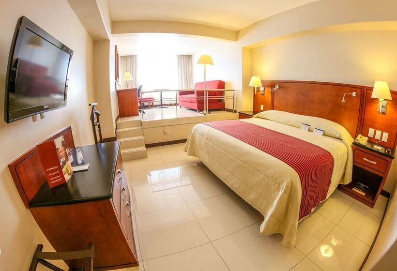 فندق Fortin Plaza