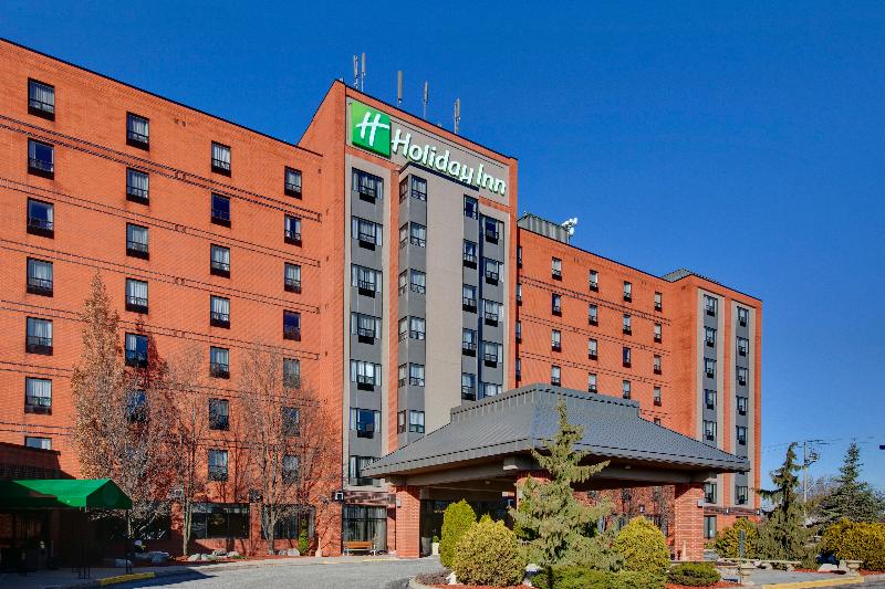 Отель Holiday Inn & Suites Windsor Ambassador Bridge By Ihg