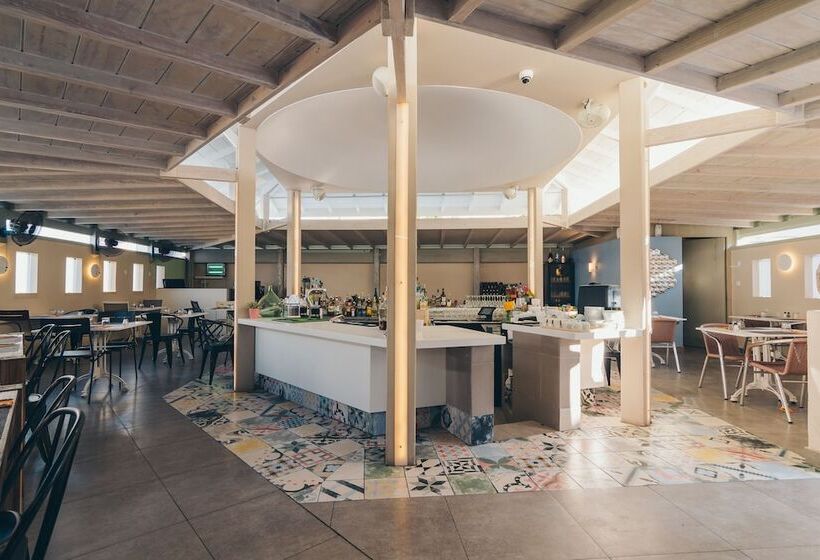 Hommage Hotel & Residences