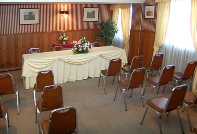 בית מלון כפרי Imperio