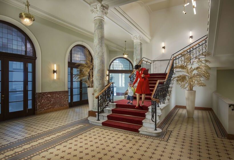 Отель Kempinski Palace Engelberg