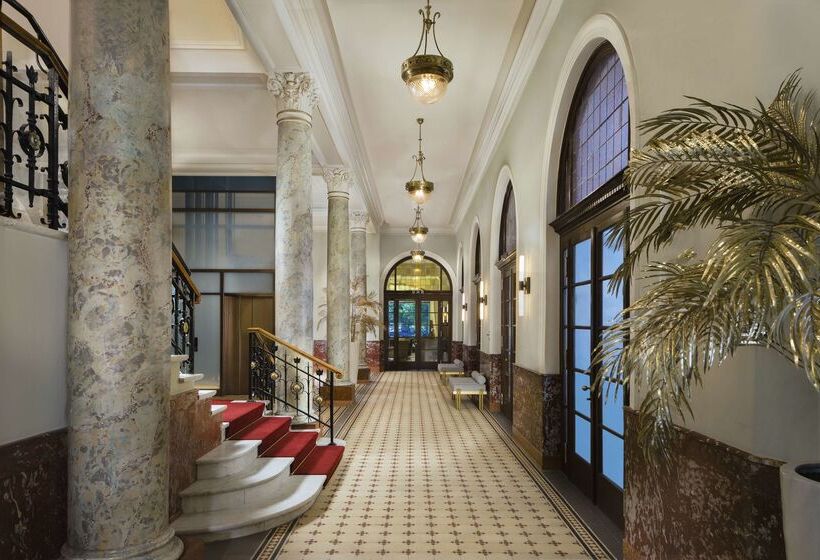 Отель Kempinski Palace Engelberg