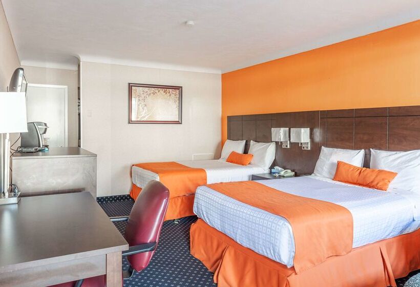 فندق Knights Inn North Bay