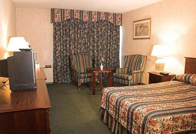 Отель Toronto East Inn