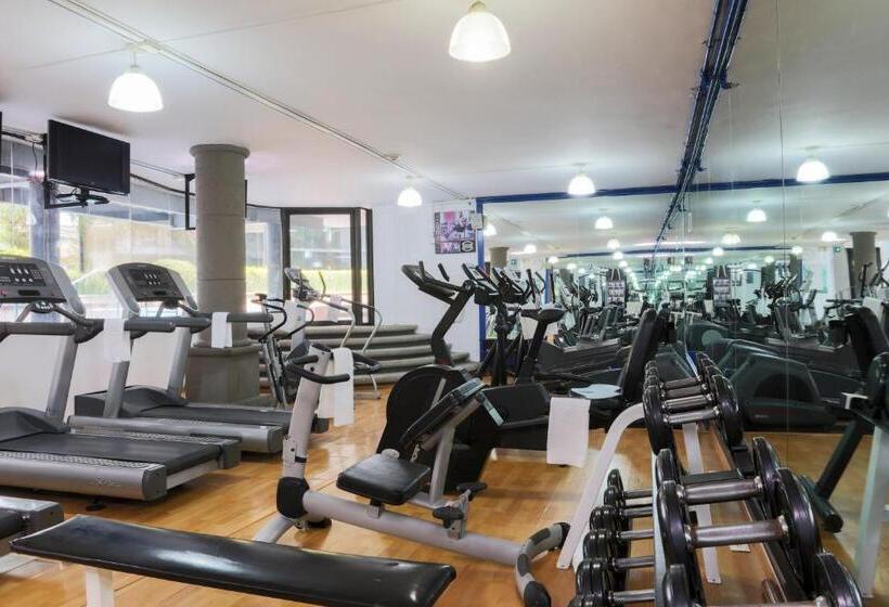 هتل Krystal Satelite Maria Barbara