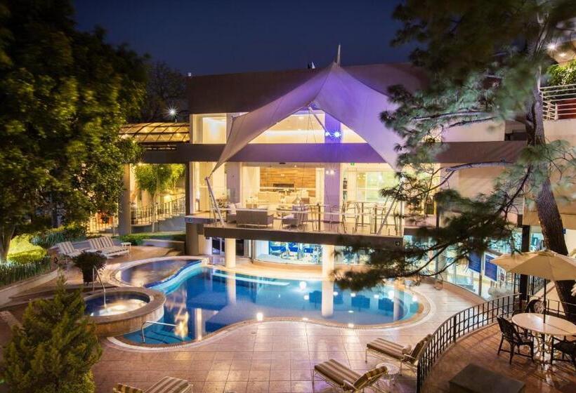 ホテル Krystal Satelite Maria Barbara