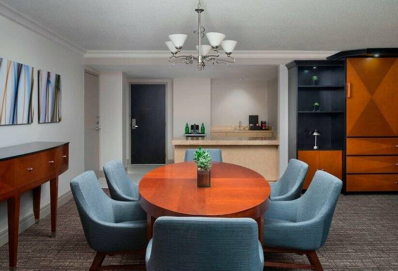 בית מלון כפרי Marriott Downtown At Cf Toronto Eaton Centre