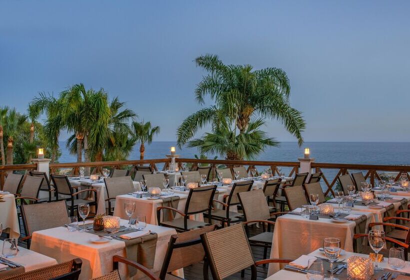 هتل Mediterranean Beach