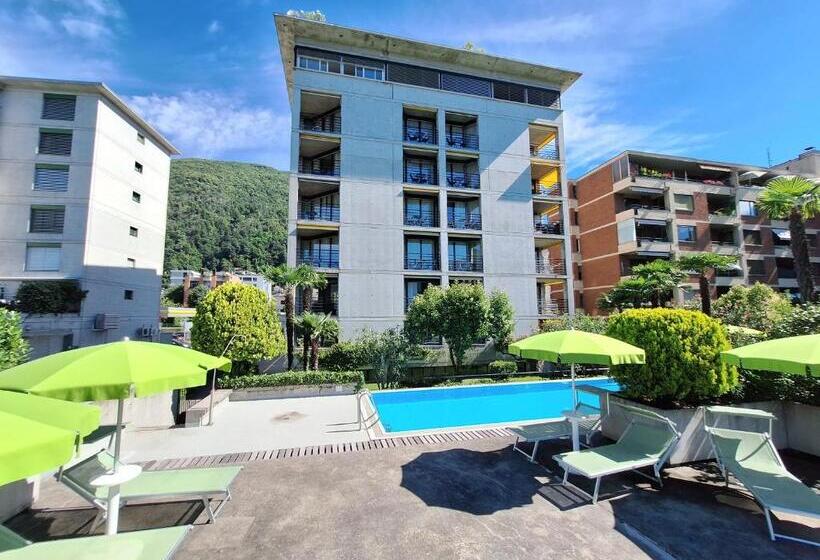 فندق Nessi Locarno