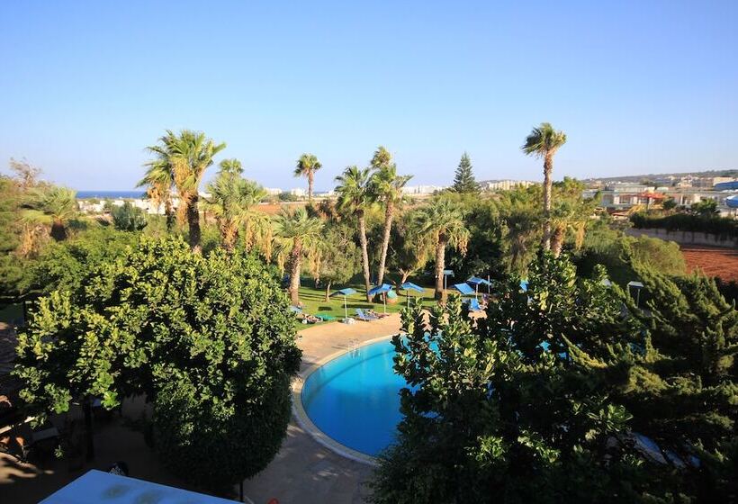 فندق Papouis Protaras