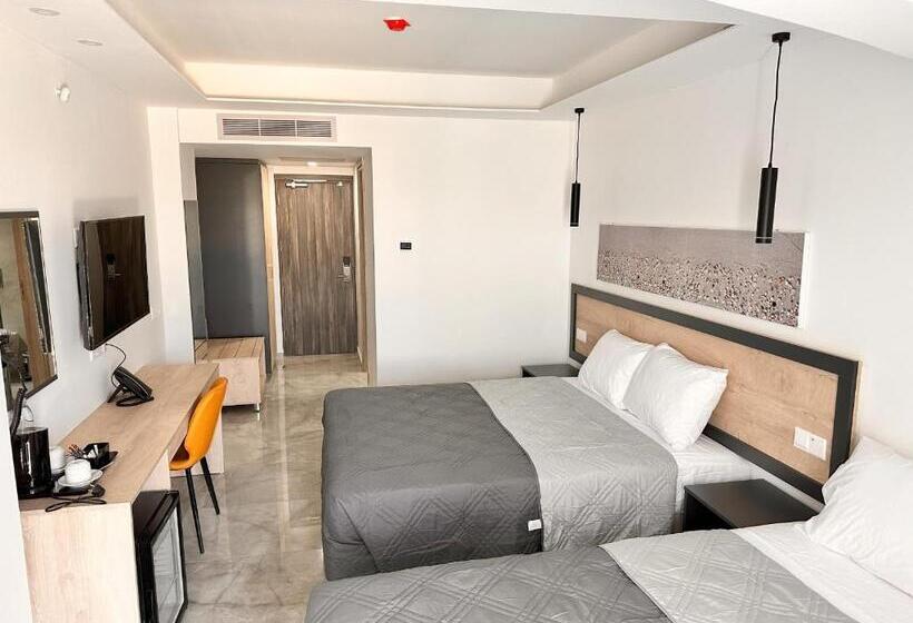 فندق Papouis Protaras