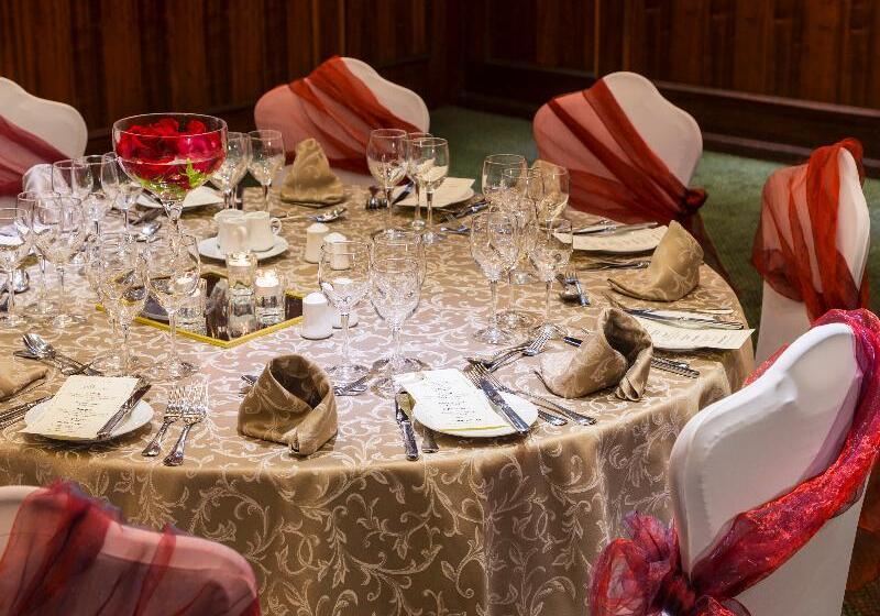 בית מלון כפרי Park Plaza Santiago