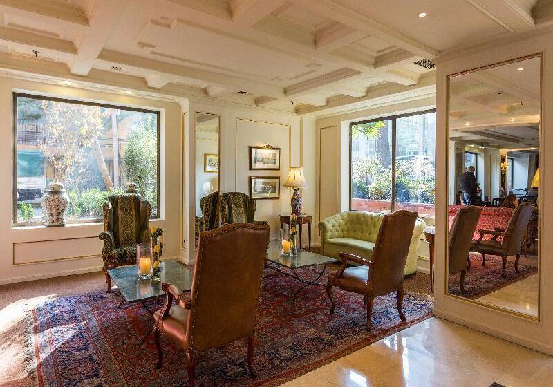 בית מלון כפרי Park Plaza Santiago