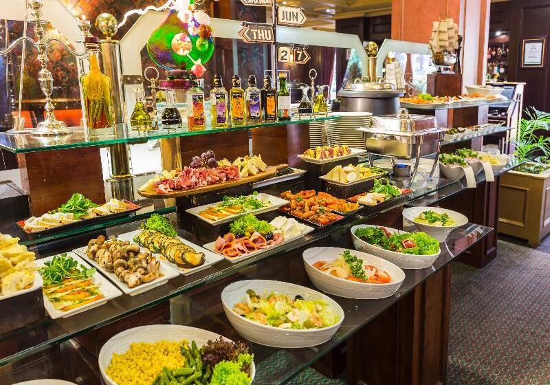 هتل Park Plaza Santiago